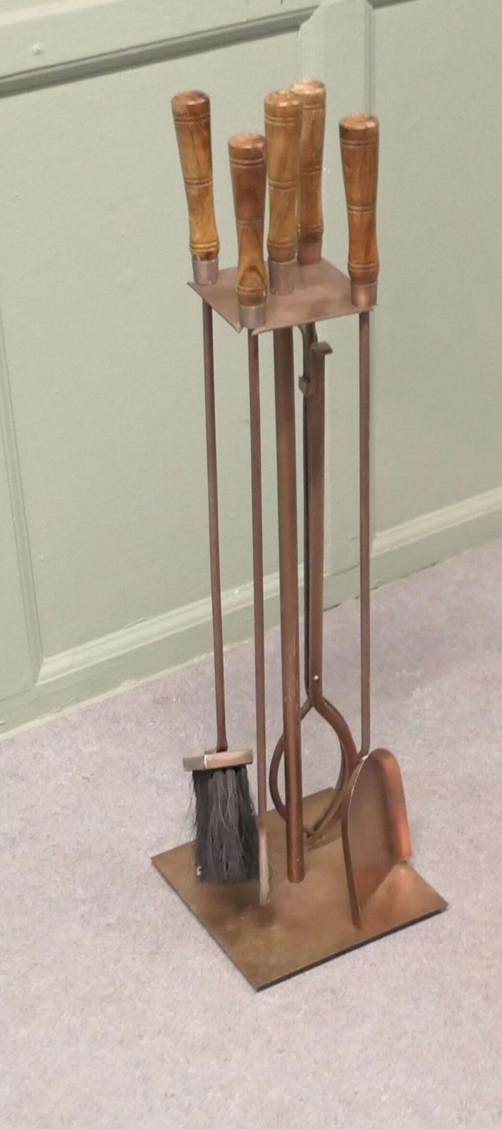 Stylish Arts And Crafts Copper Fireside Companion Set, Fireside Tools