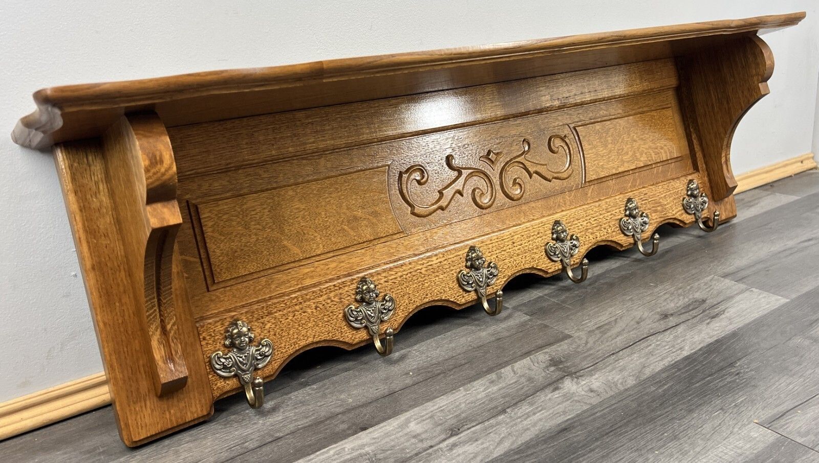 French Vintage Style Coat Rack Oak 6 Hooks Ornate Wall Shelf Coat Lot 4725