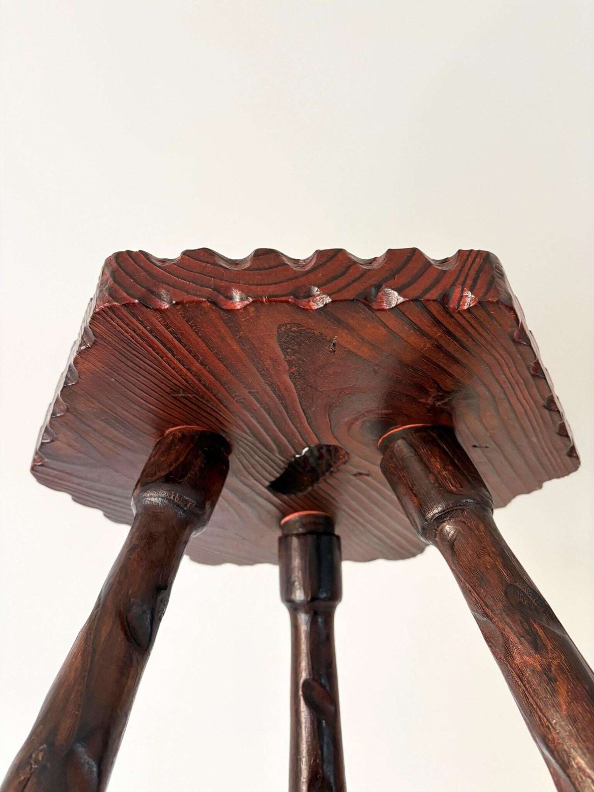Brutalist Spanish Colonial Carved Stool Of Primitive Design Wooden Tripod Footstool Side Table Plant Stand photo vintage