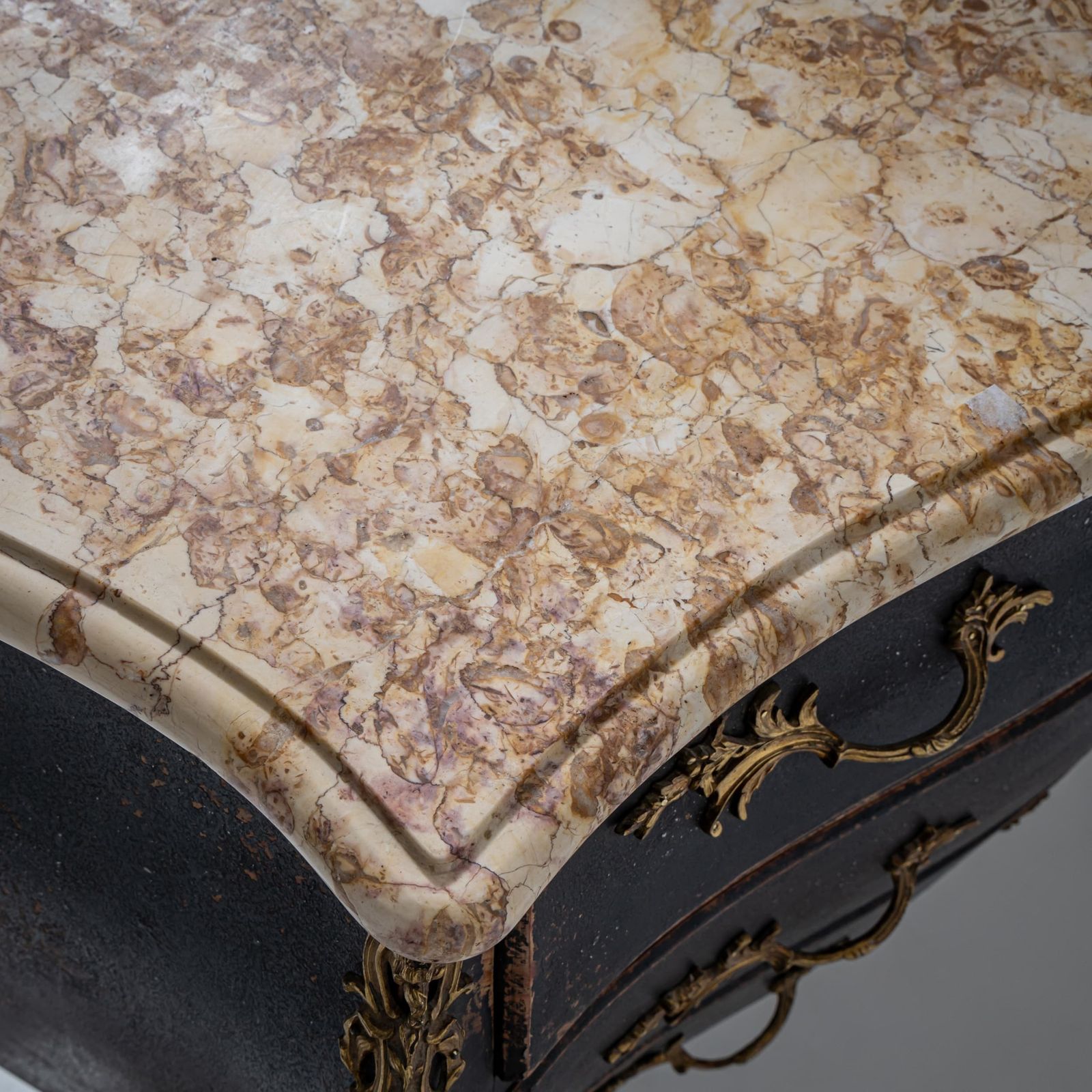 photo furniture Barokstijl Ladekast, Ca. 1900