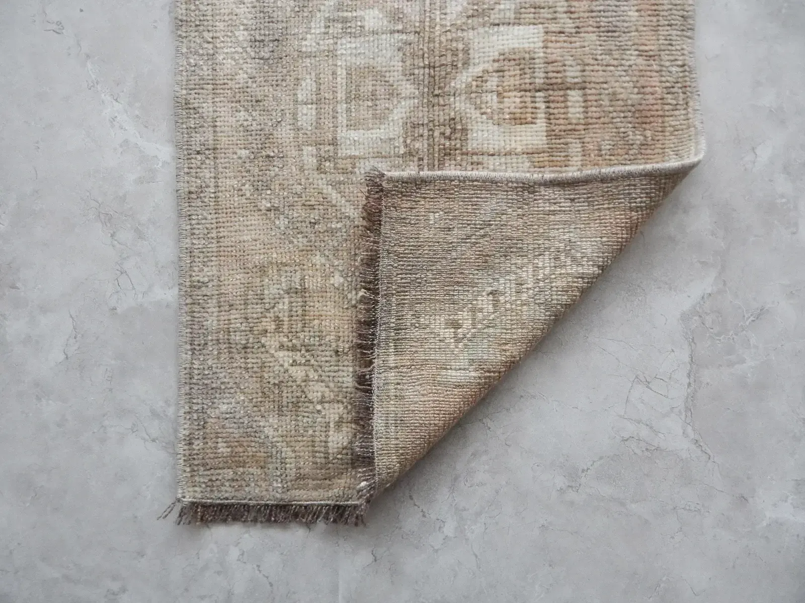 Yastik Rug Distressed Low Pile Petite Rug Faded Runner 1'8" X 2'11" photo vinterior