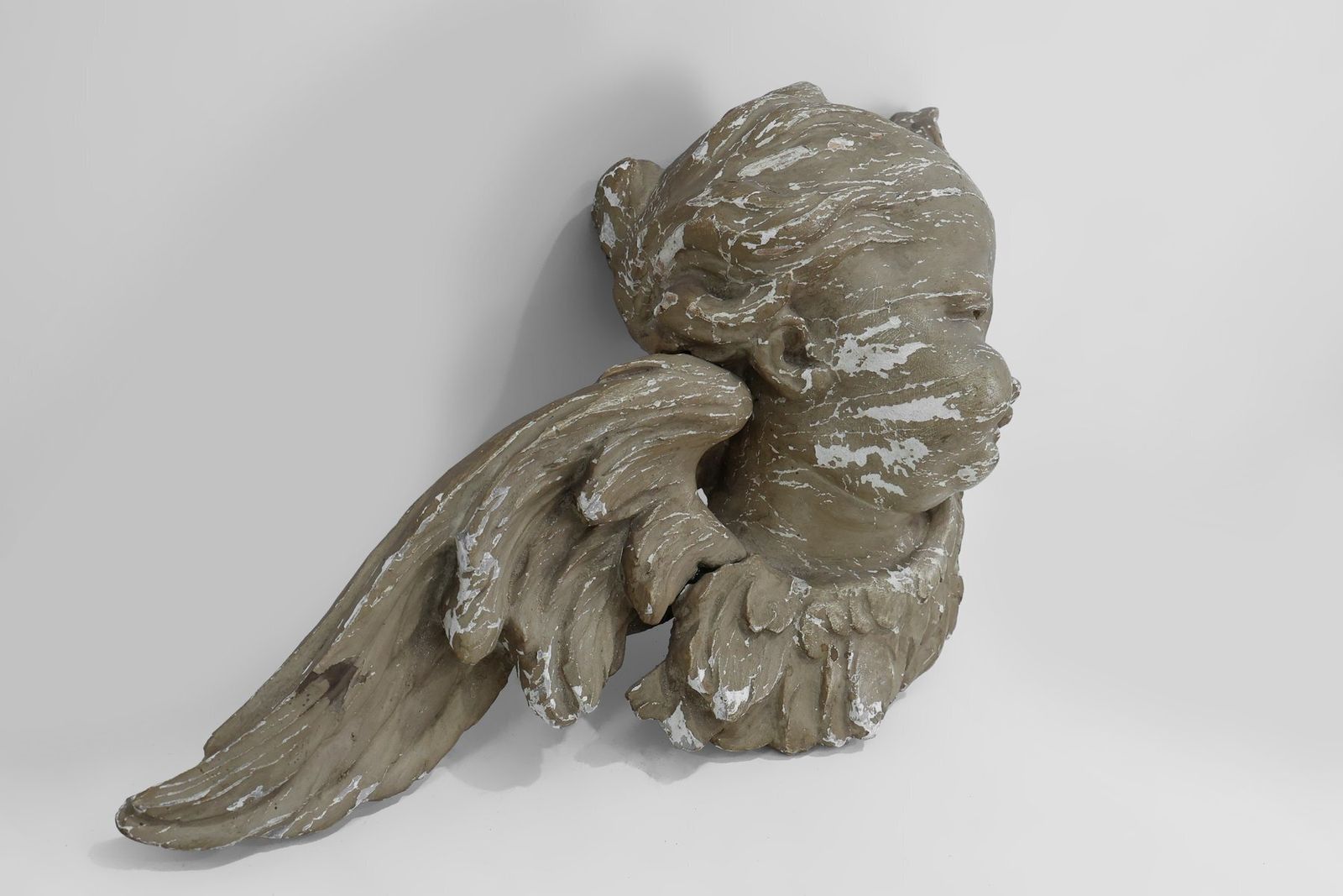 French Putti Sculpture In Limewood And Plaster, 18th Century photo Art