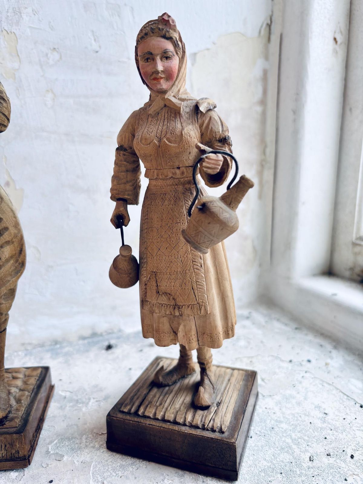 Pair Of Carved Serbian Folk Figures – Early To Mid 20th Century photo for sale