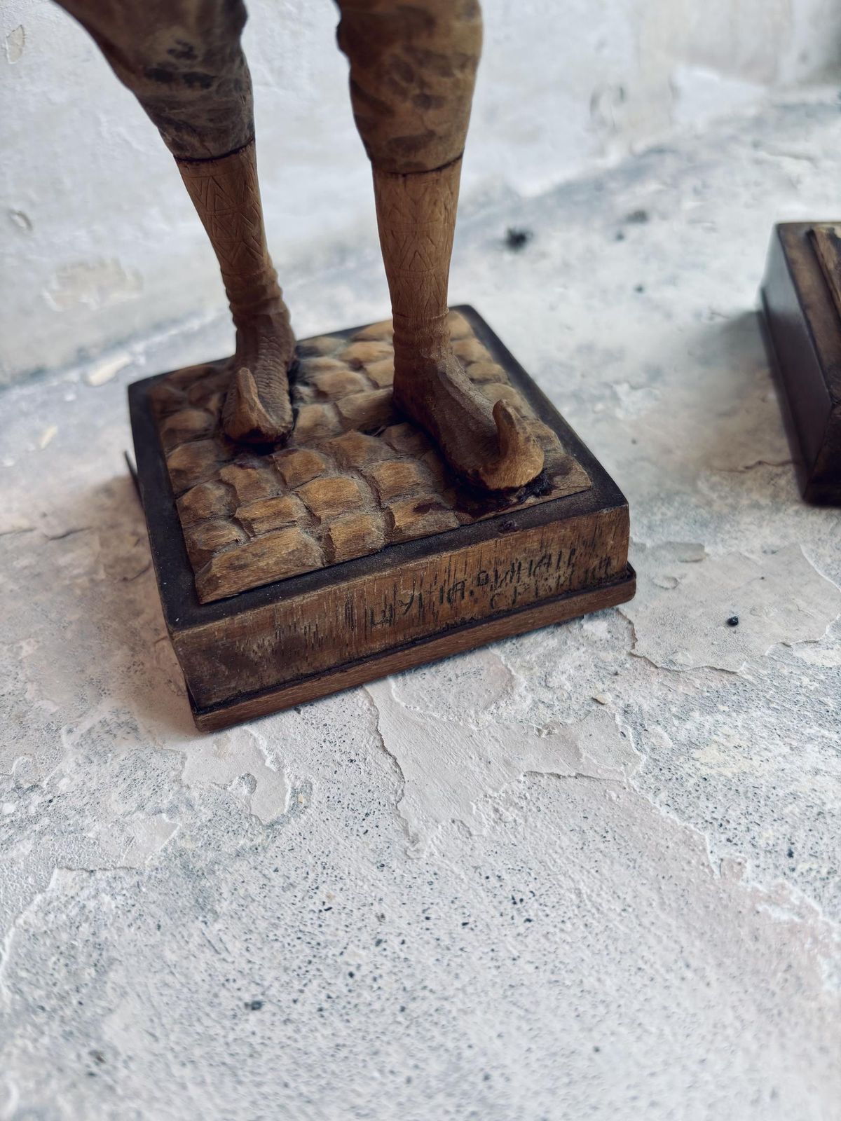 Pair Of Carved Serbian Folk Figures – Early To Mid 20th Century photo 225.0