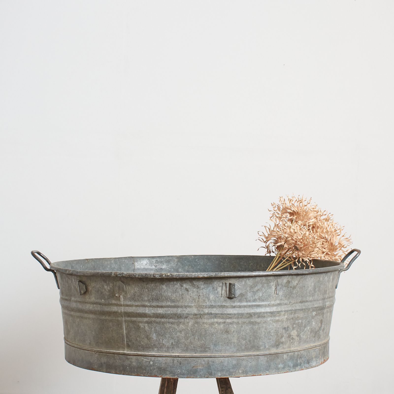 Large Round Vintage Galvanised Zinc Bath Garden Planter  K
