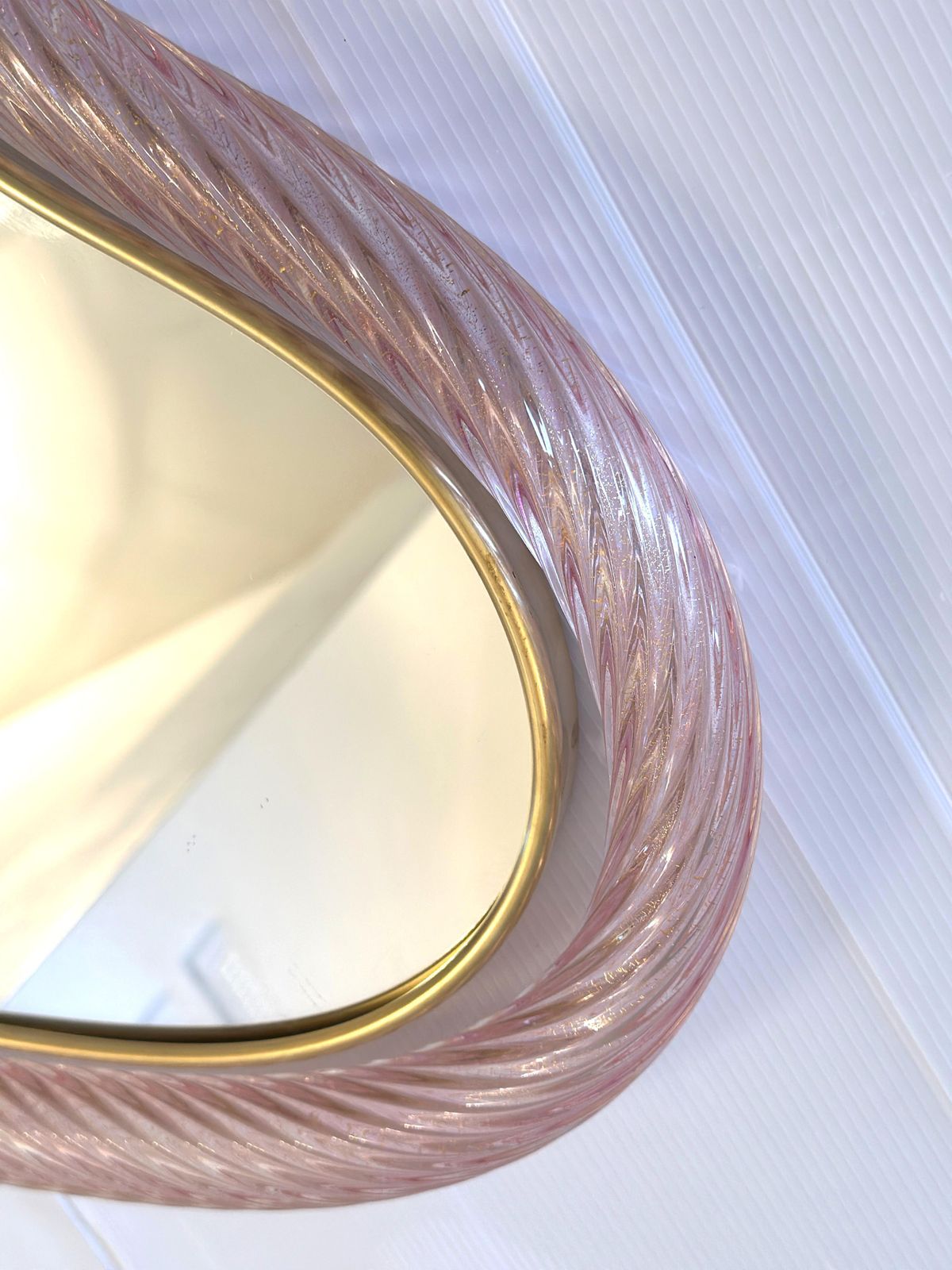 Scenographic Pink And Gold Mirror With Torchon Murano Style Glass Design By Simoeng photo Home Decor
