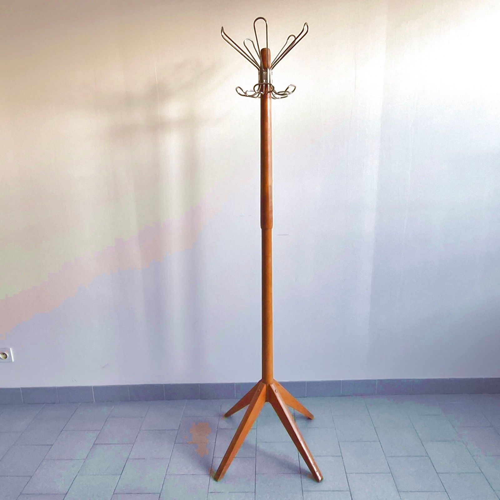 Vintage 1950s Pebble Wood & Metal Coat Rack 50s Rockabilly