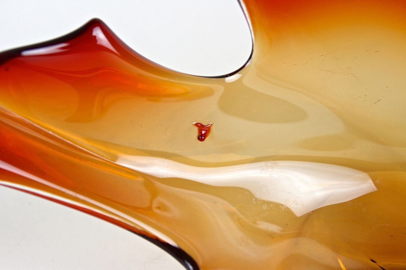 photo vintage Mid Century Murano Glass Bowl   Amber/Orange/Red Tones, Italy, Circa 1960