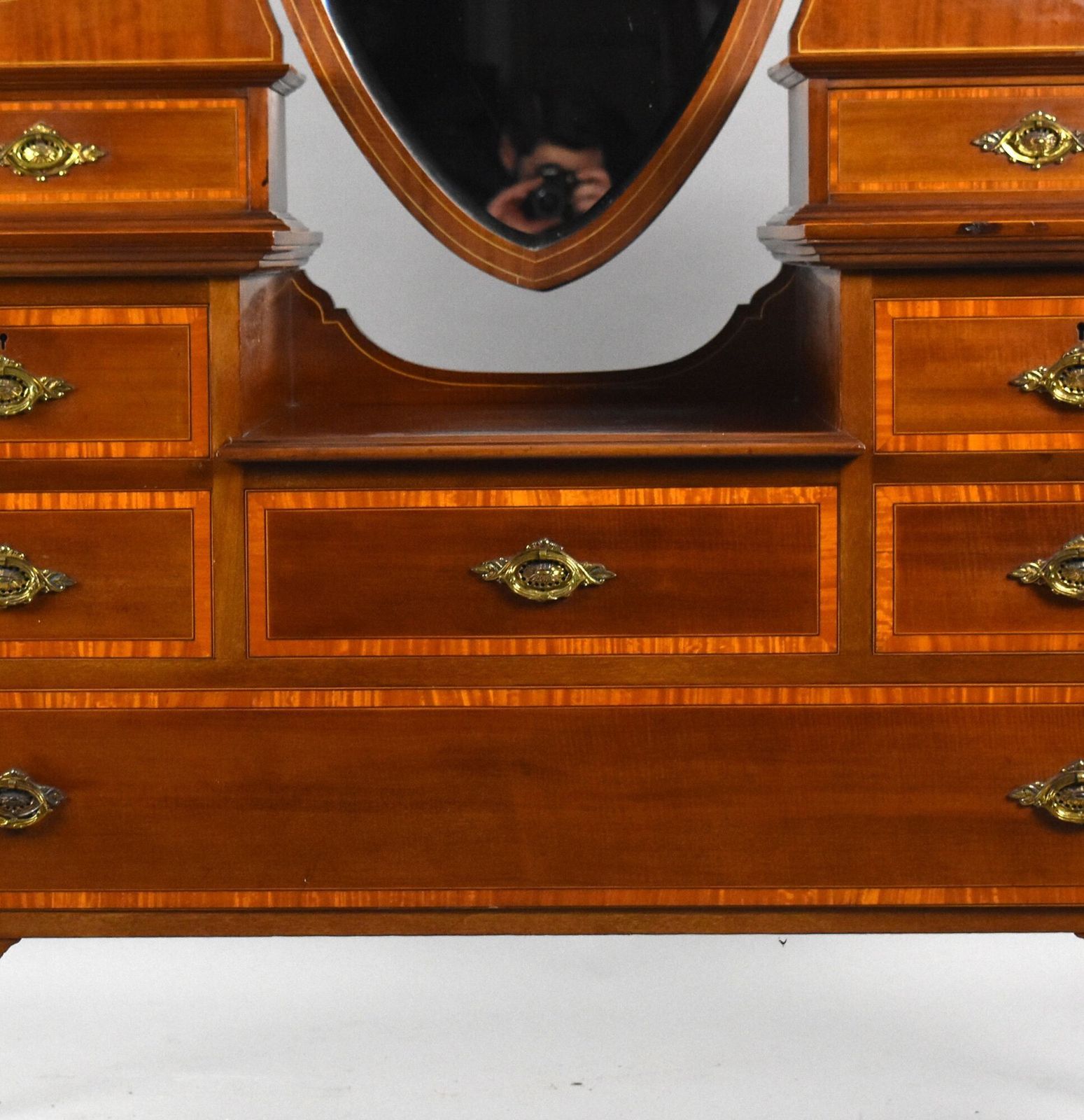 Edwardian Mahogany Dressing Table photo vinterior