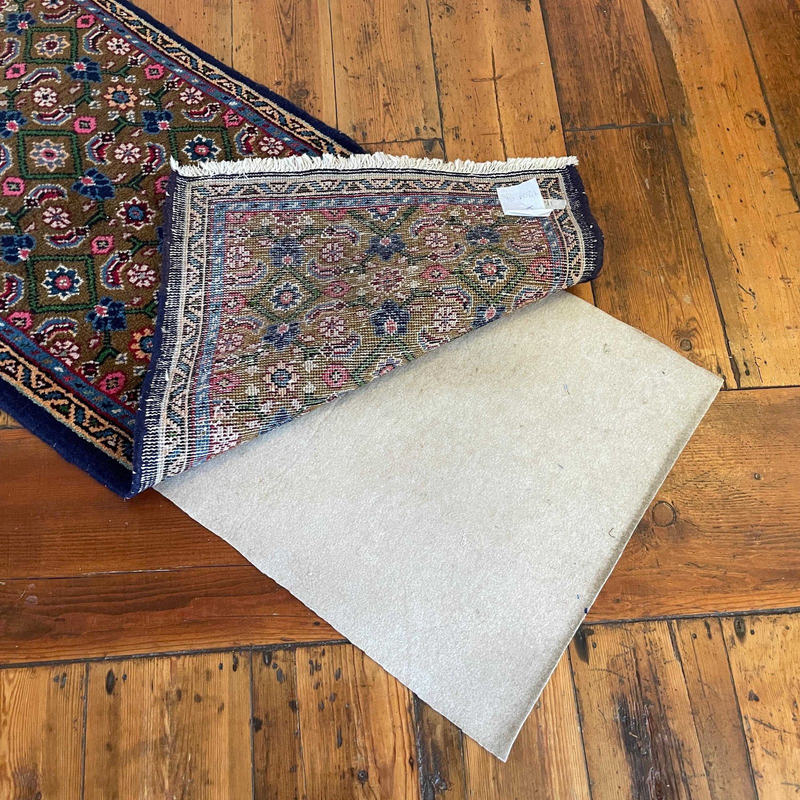 photo vintage Antique Hand Woven Rug Carpet Mat Rectangle Wool Vintage Pattern Floor Mat Handmade Textile Patterned 124x57cm Runner Multicoloured Tassels