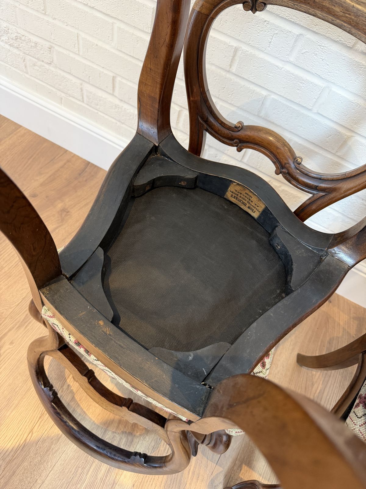 Furniture Late 19th – Early 20th Century Set Of 4 Balloon Back Chairs photo