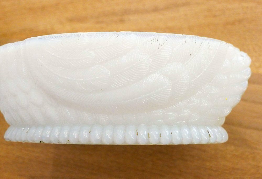 photo for sale White Opaline Glass Swan Butter Dish By Vallérysthal, 1890s