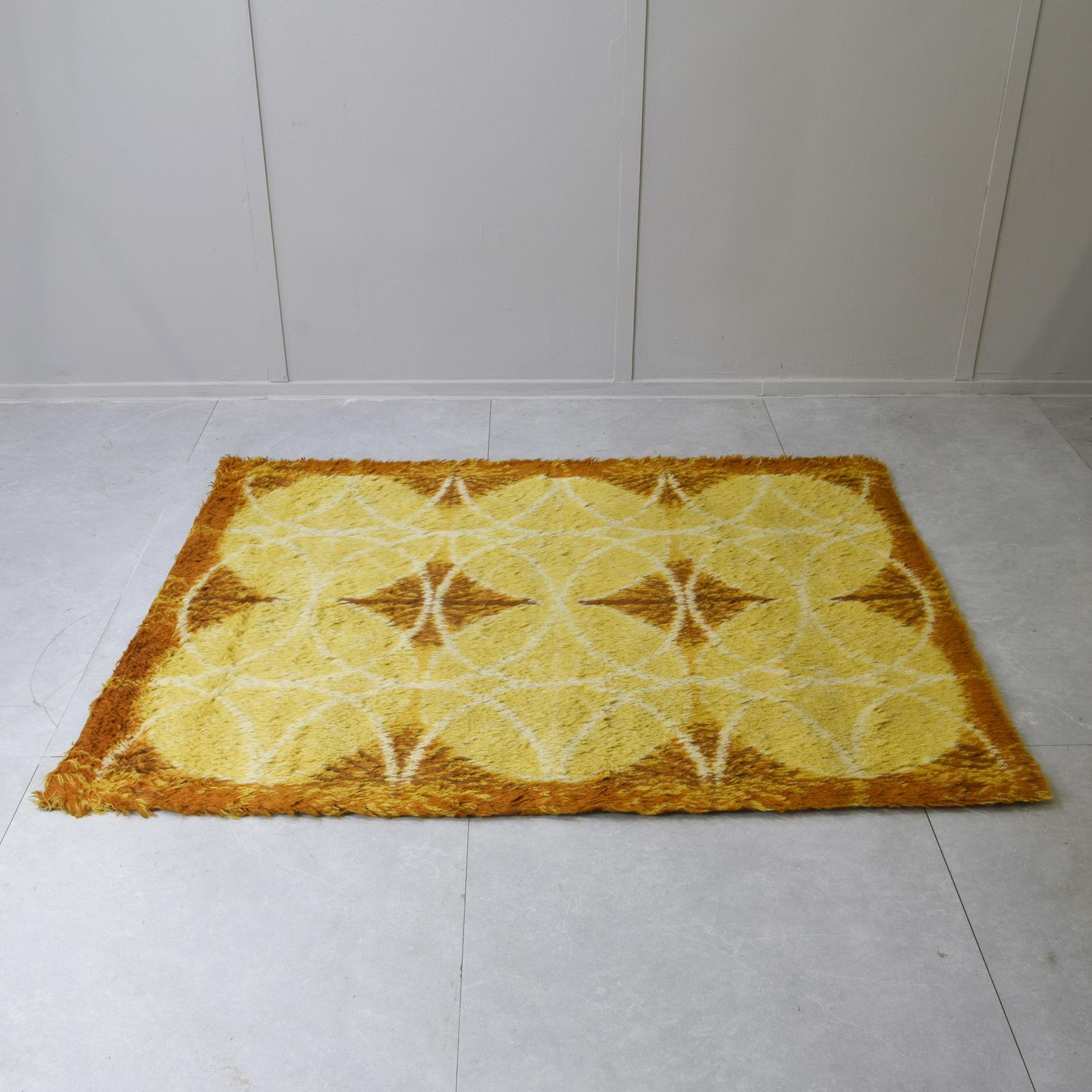 Tappeto Rya Rettangolare Con Forme Geometriche Anni 70 photo 1315.0