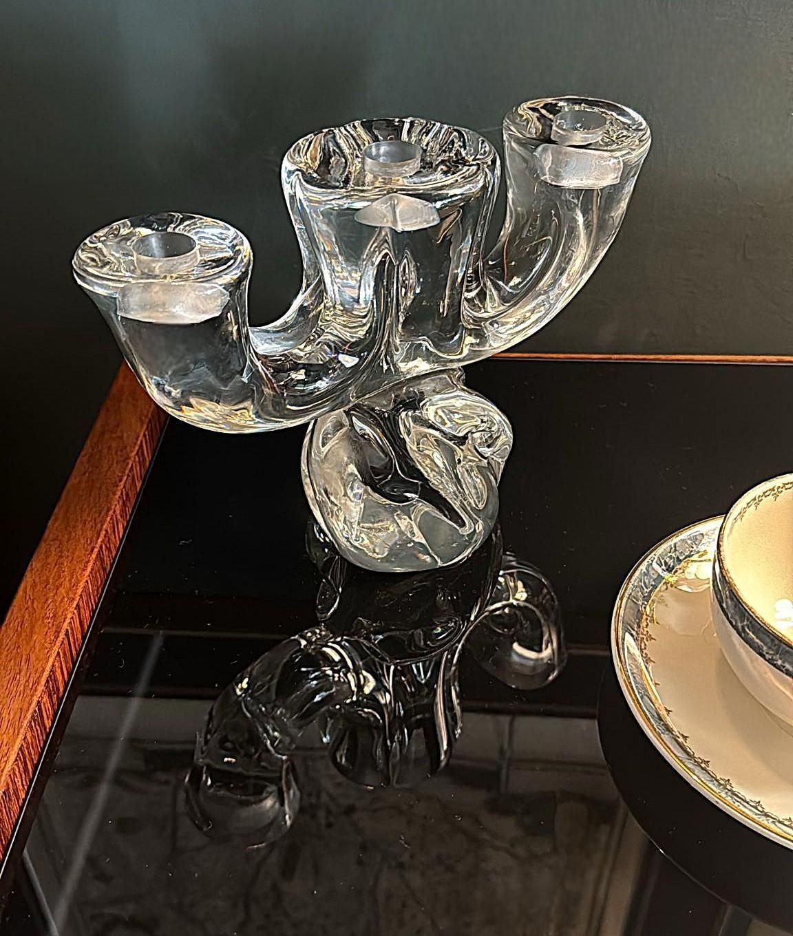 photo vintage Art Deco French Crystal Candle Holder Crystal De Vannes Style