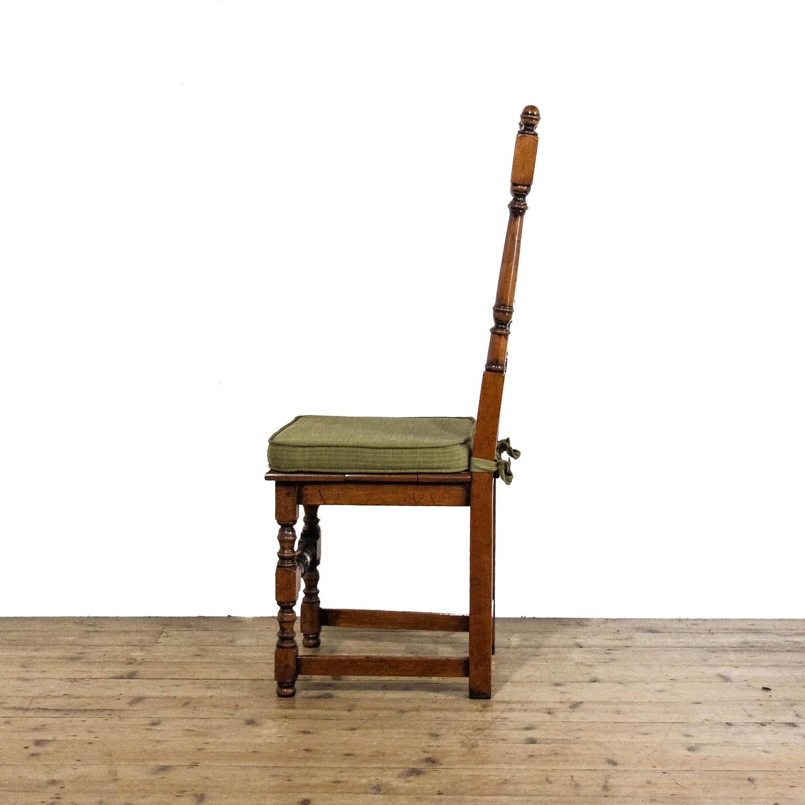Set Of Eight Solid Oak Dining Chairs | Set Of Chairs | Antique Chairs | Dining Chairs | Kitchen Chairs photo 1450.0