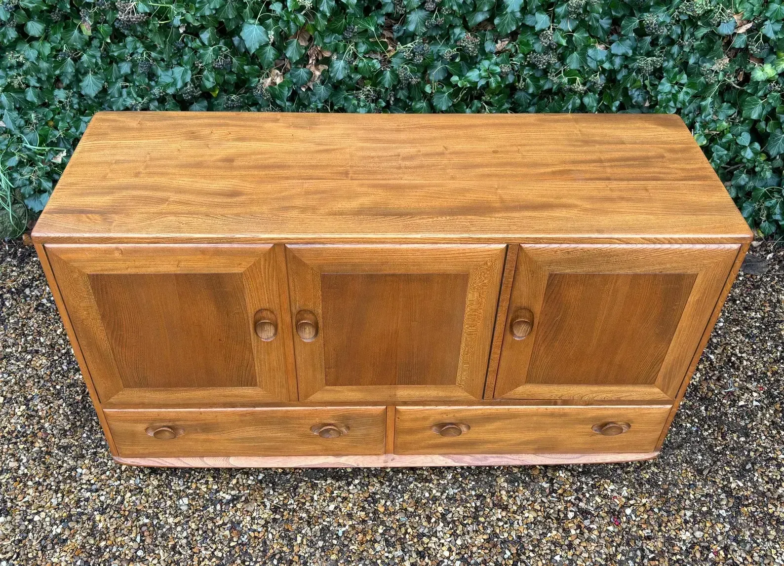 Vintage Ercol Windsor Model 468 Sideboard photo Furniture