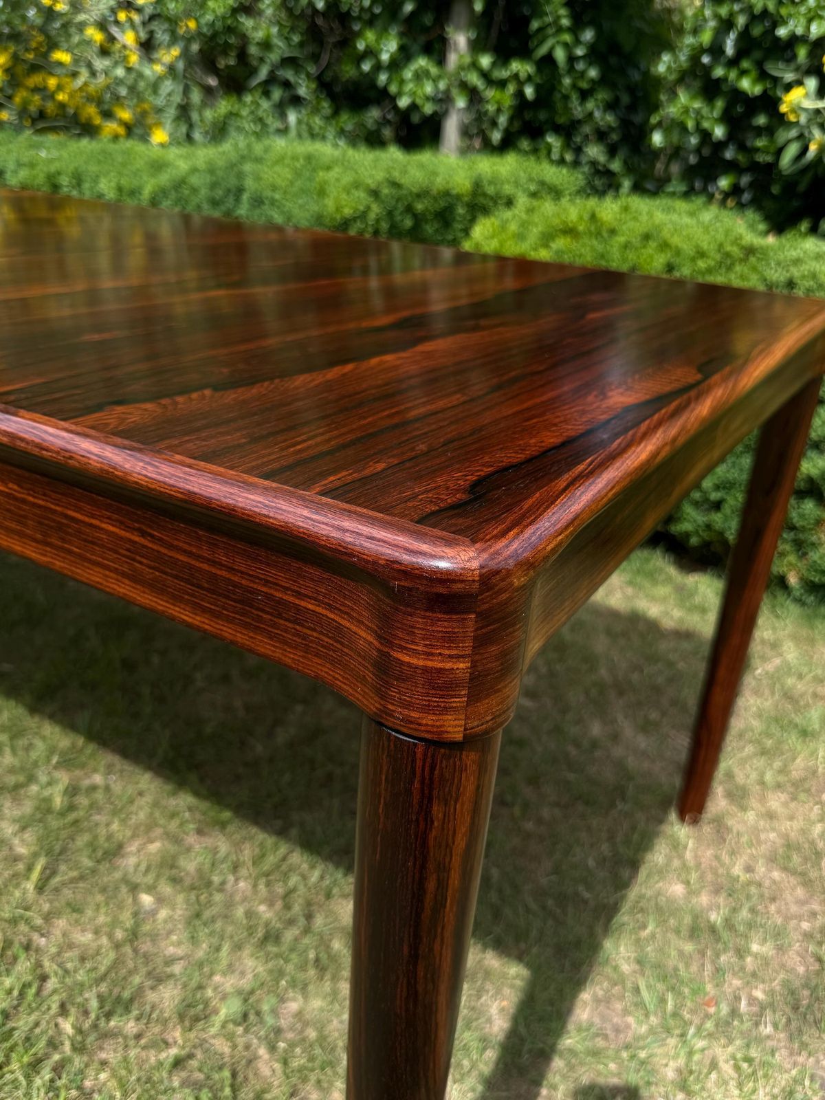 photo furniture Mid Century Modern Danish Rosewood Dining Table And Eight Rosewood Chairs By H W Klein For Bramin 1960s   Pending A10 Certificate
