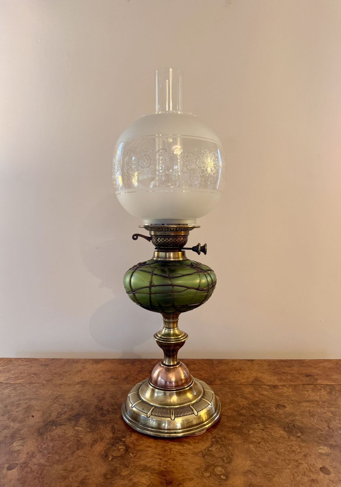 Wonderful Quality Antique Copper & Brass Oil Lamp