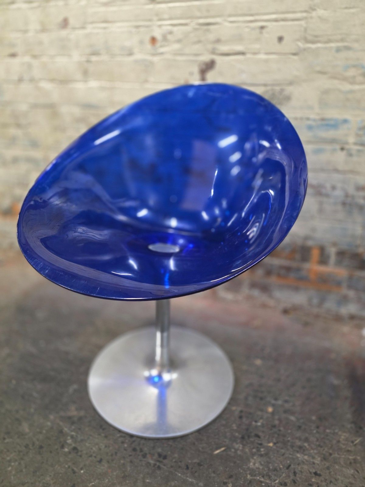 695.0 Pair Of Kartell Eros Swivel Armchairs In Blue Designed By Philippe Starck photo
