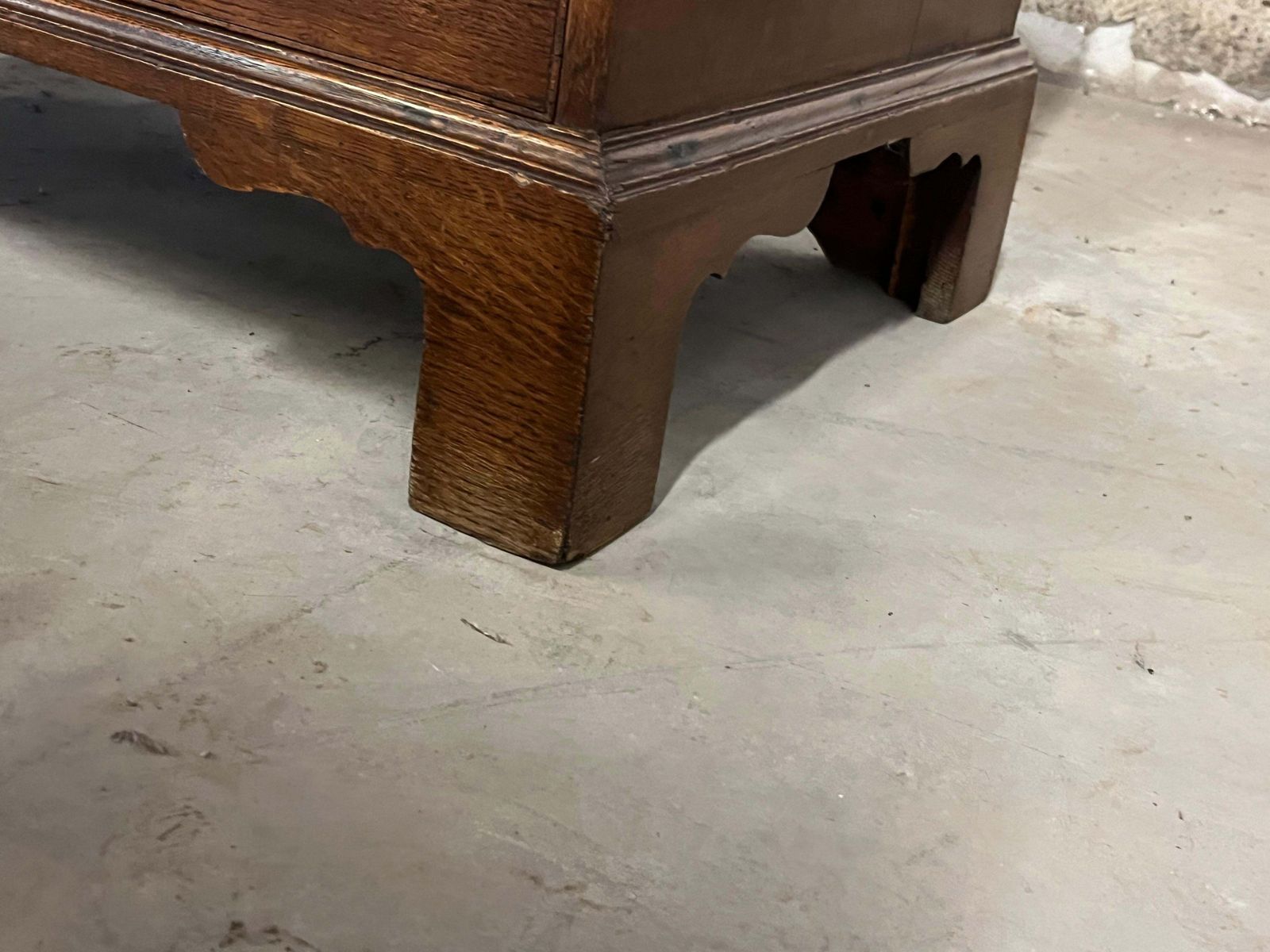 photo vinterior 18th Century English Oak Georgian Chest Of Dreawers