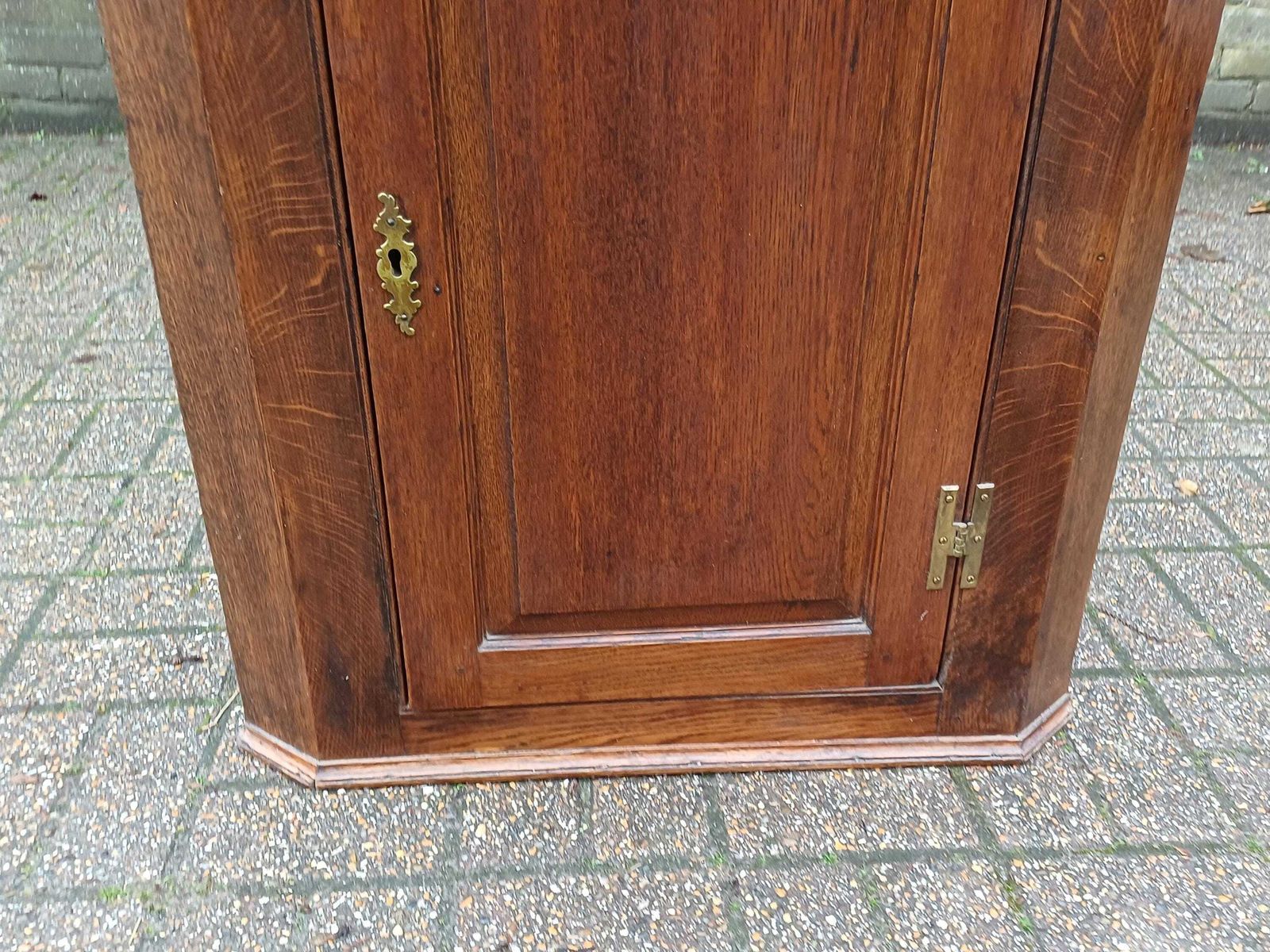 Antique Oak Corner Wall Cupboard C.1900 Solid Oak Panel Door Georgian Style Brass Hinges Original Key Shaped Shelved photo buy