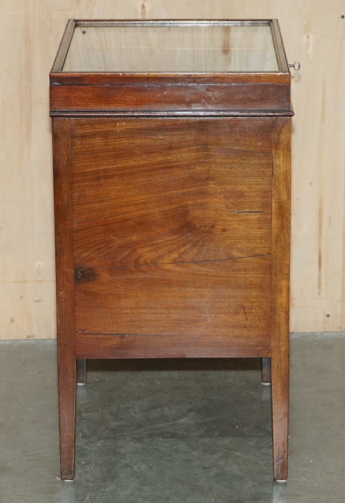 photo furniture Stunning Antique Victorian Sheraton Walnut Drawers With Napoleonic Blue Display
