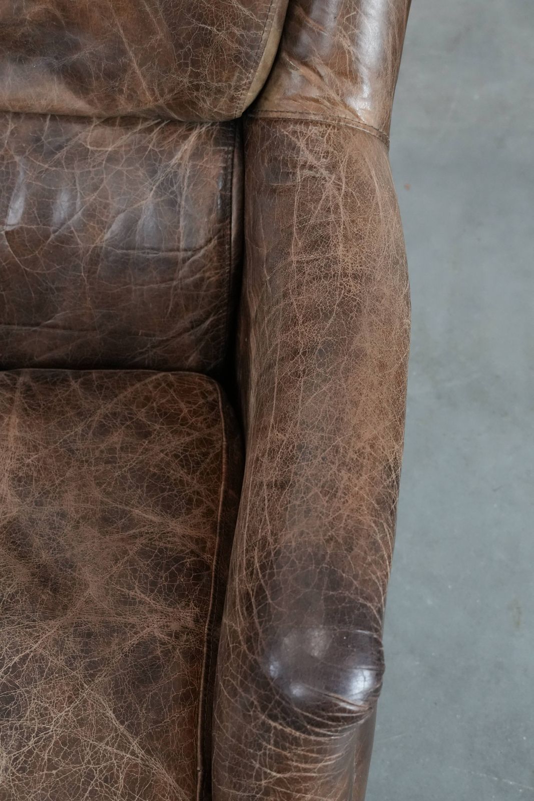 photo furniture Characterful And Very Comfortable Set Of Two Vintage Cowhide Armchairs With Beautiful And Striking Colours