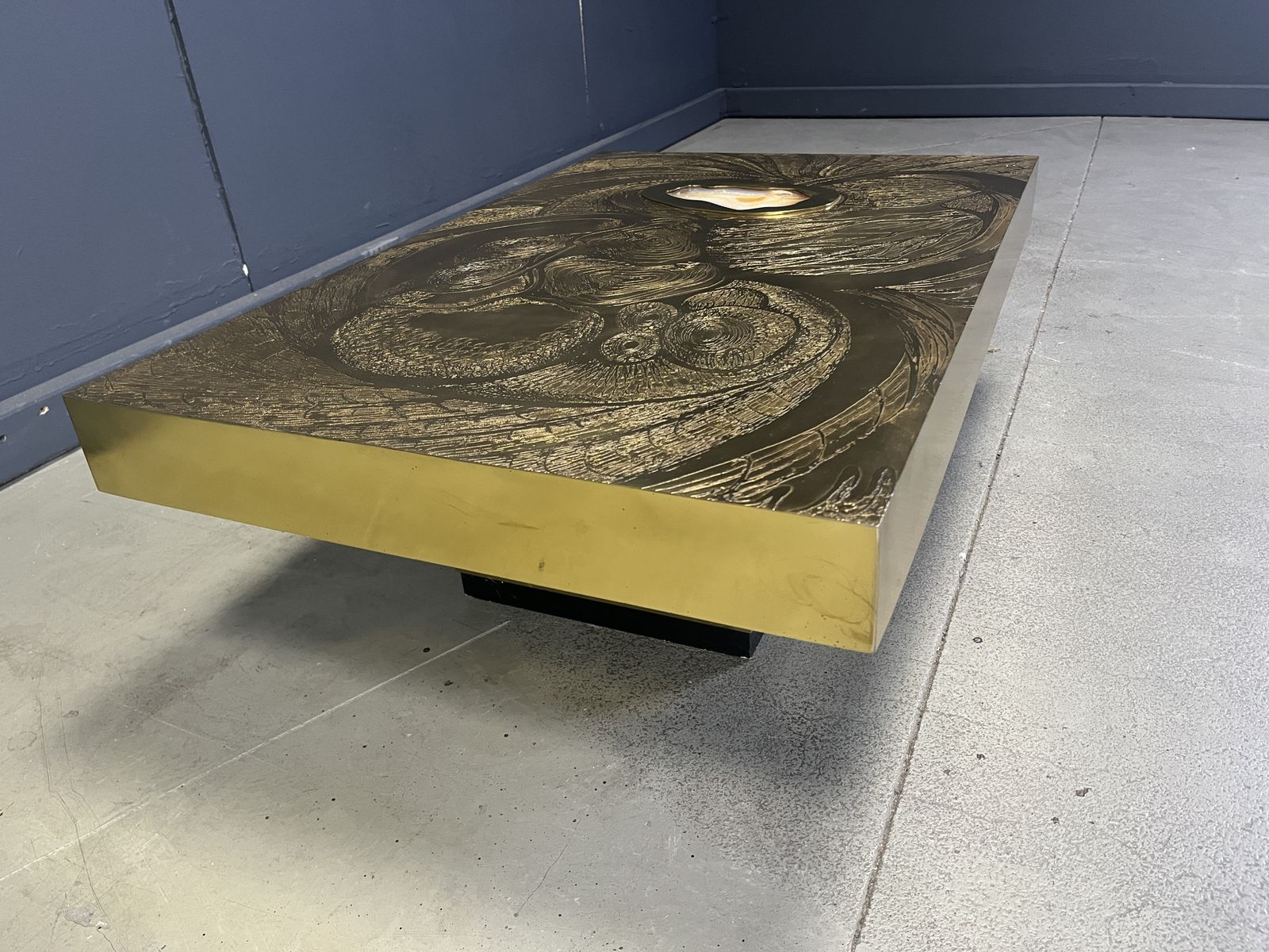 photo vinterior Etched Brass And Inlaid Agate Coffee Table By Felix De Boussy, Belgium