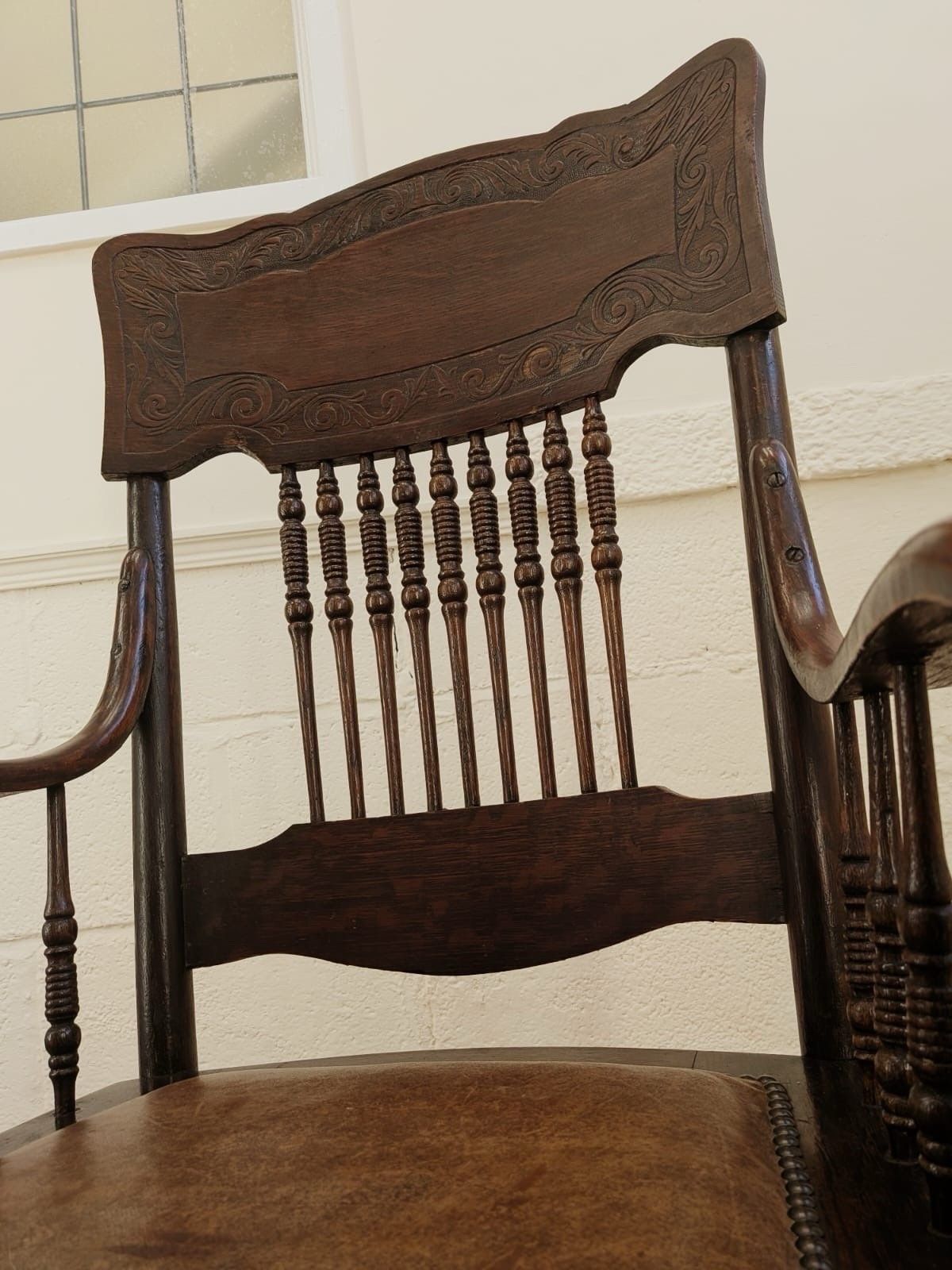 Victorian Carved Oak Vernacular Spindle Back Arm Chair photo 165.0