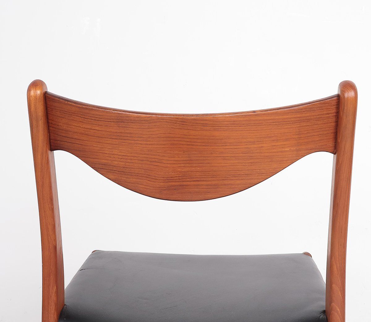 Furniture Teak And Leather Chairs By Arne Wahl Iversen For Glyngøre Stolefabrik, 1960s, Set Of 3 photo