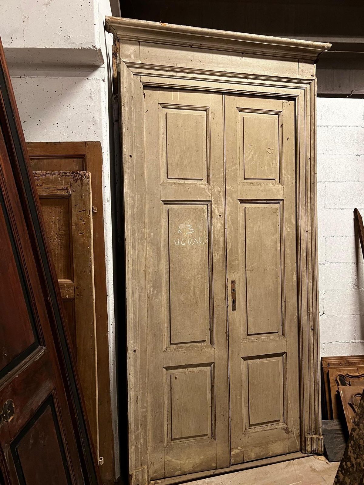 Set Di N. 3 Porte In Legno Laccato, Complete Di Telaio A Doppia Ala, Italia photo furniture