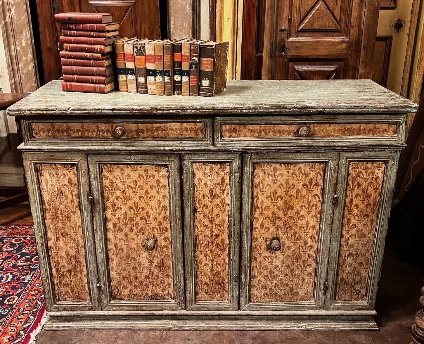 Credenza Laccata Con Gigli Di Firenze, 2 Ante E 2 Cassetti, Italia photo for sale