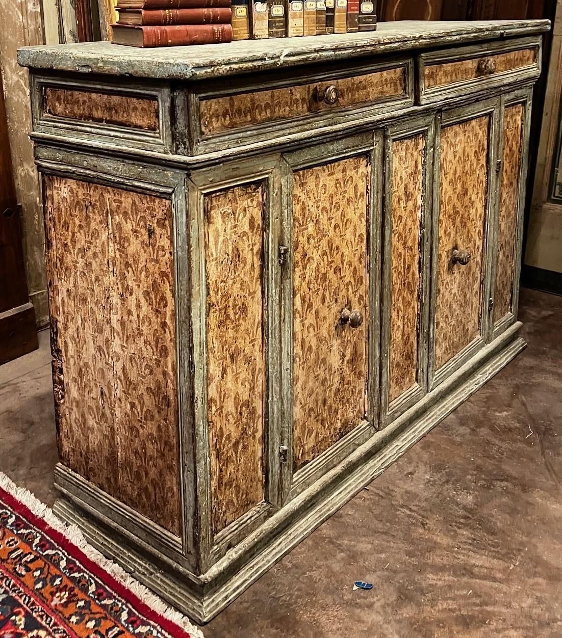 Credenza Laccata Con Gigli Di Firenze, 2 Ante E 2 Cassetti, Italia photo Furniture