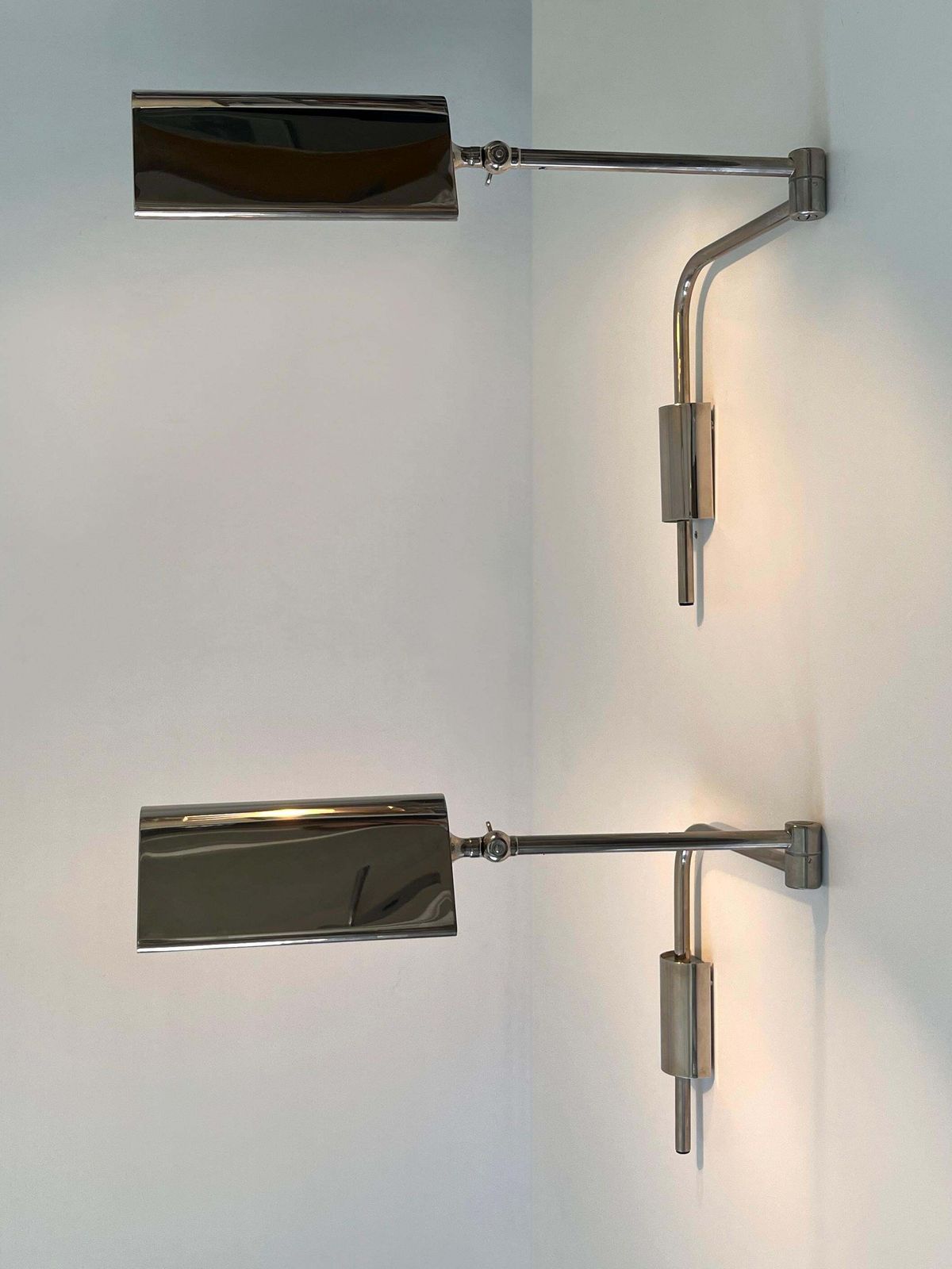 Set Of Two Articulated Wall Lamps Or Reading Lights By Florian Schulz 1970s photo 3979.0