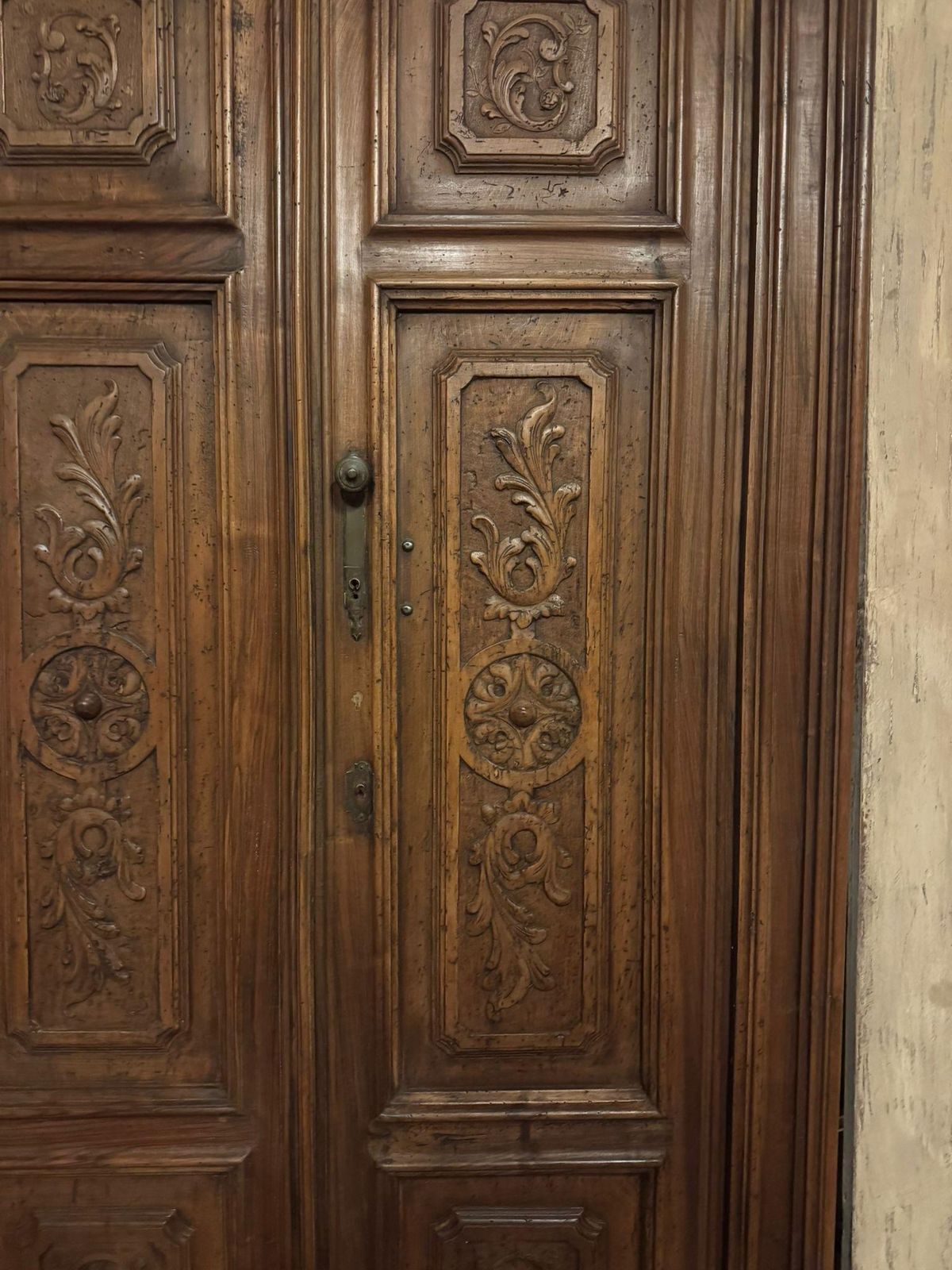 photo furniture Walnut Double Door With Frame, Richly Carved, Italy
