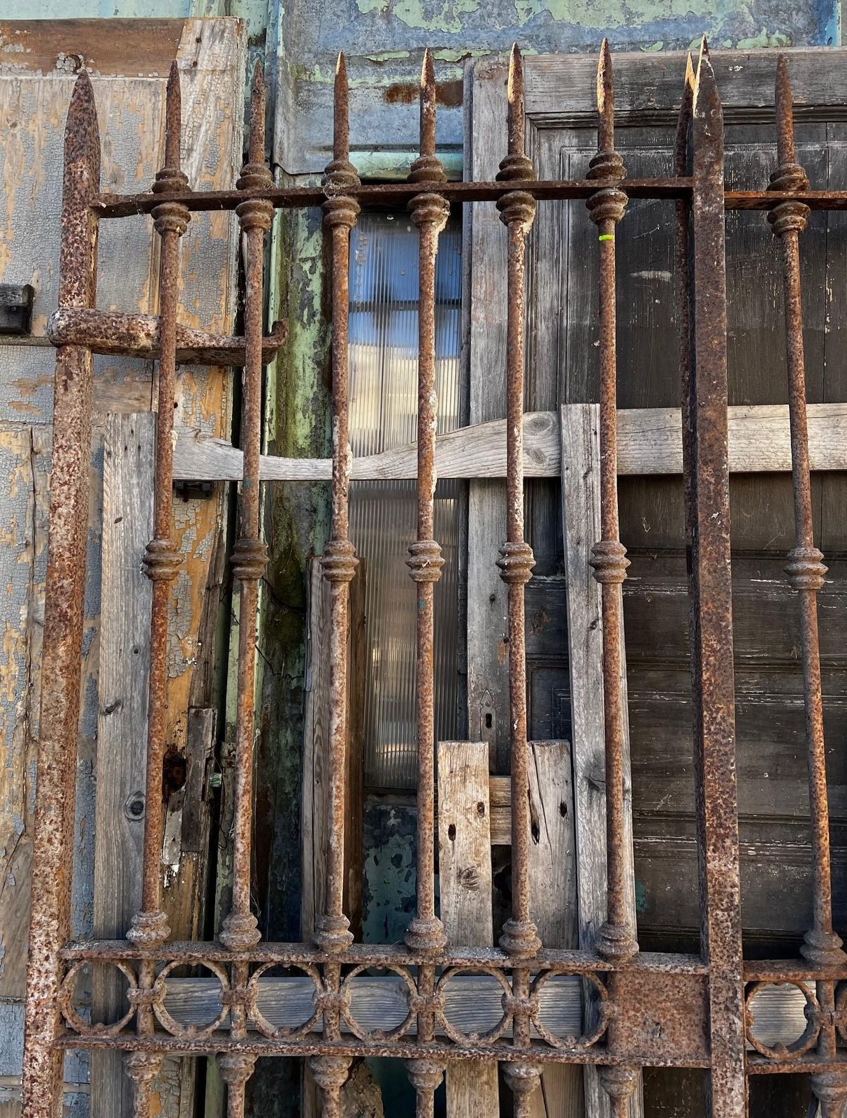 Two Leaf Wrought Iron Gate With Spikes, Italy photo Home Fixtures