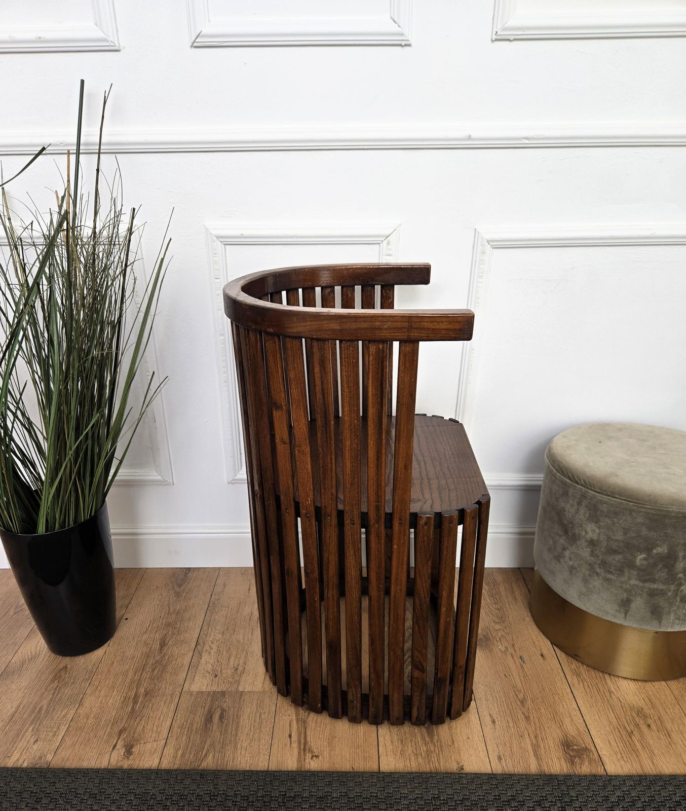 Mid Century Modern Italian Barrel Walnut Wood Side Lounge Chair photo 867.0