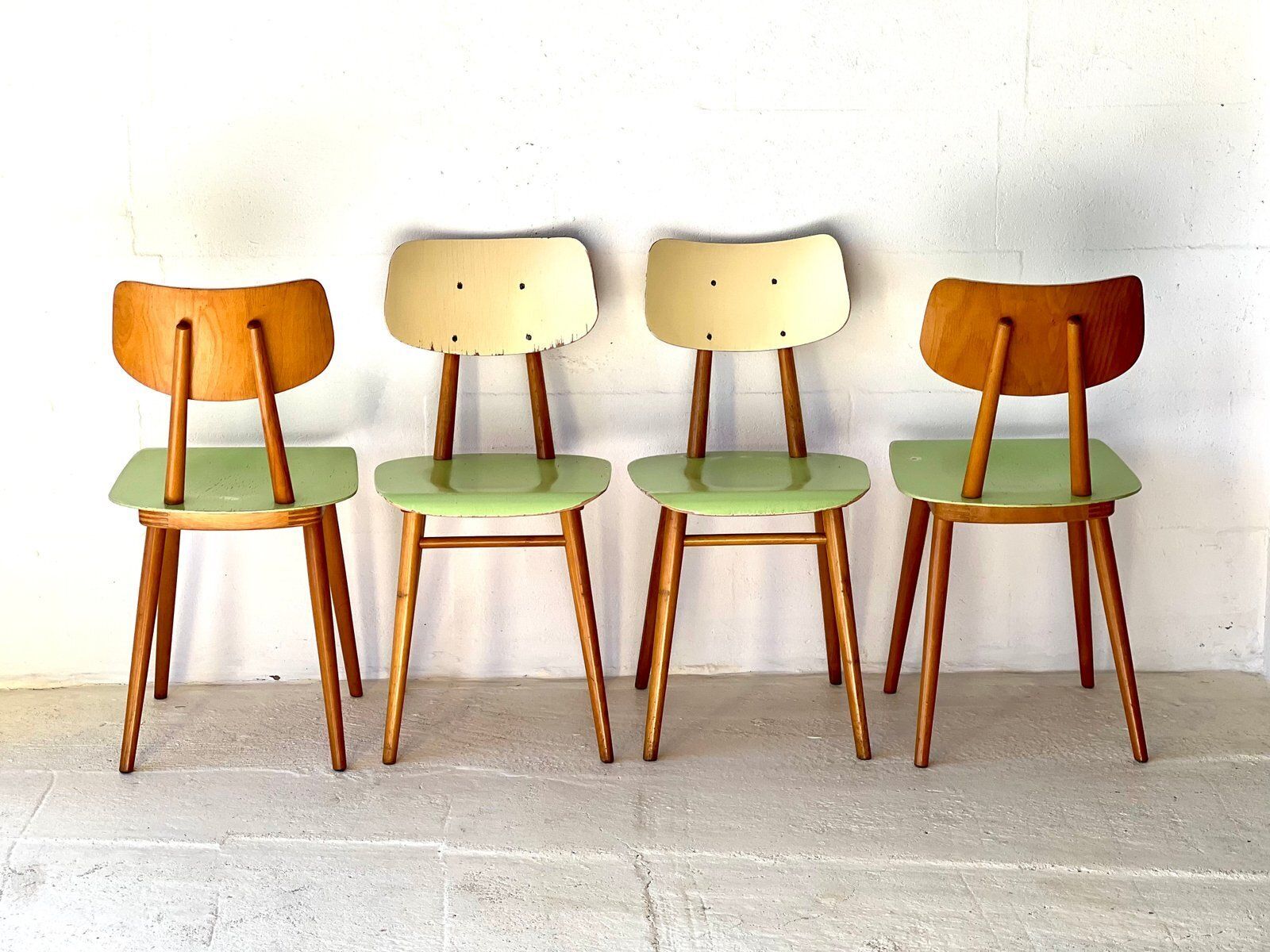 Eetkamerstoelen Van Ton, 1960, Set Van 4 photo Meubels