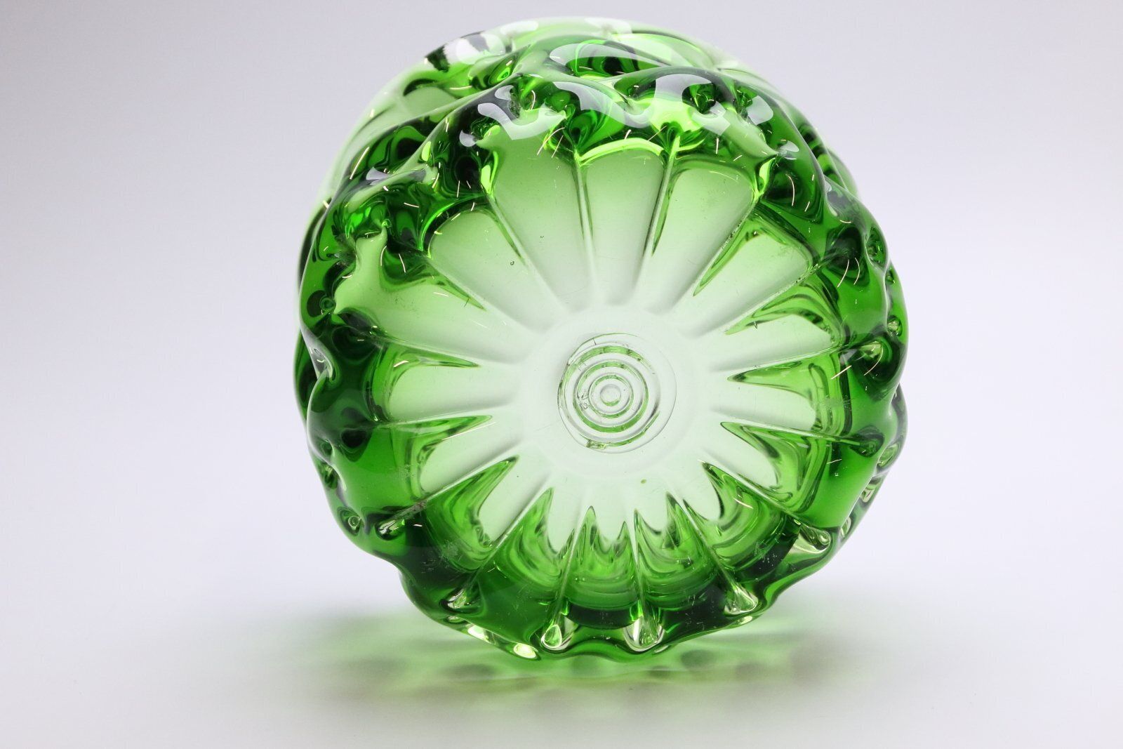 Green Glass Bowl By Pavel Hlava For Crystalex Novy Bor, Czech, 1960s photo for sale