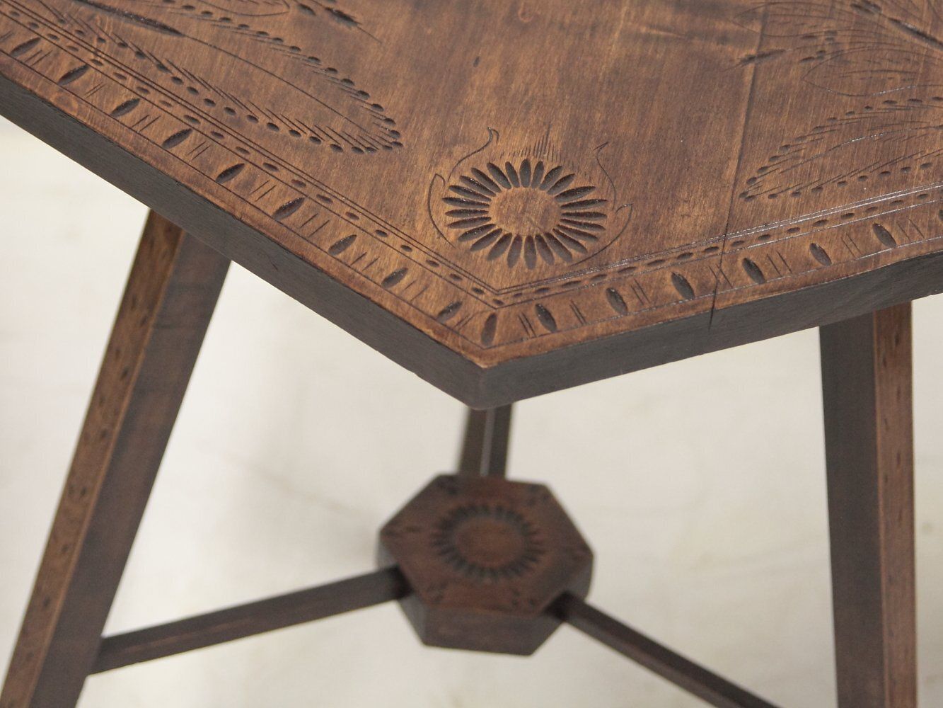 Hand Carved Folk Table And Stools, Former Czechoslovakia, 1960s, Set Of 3 photo vinterior