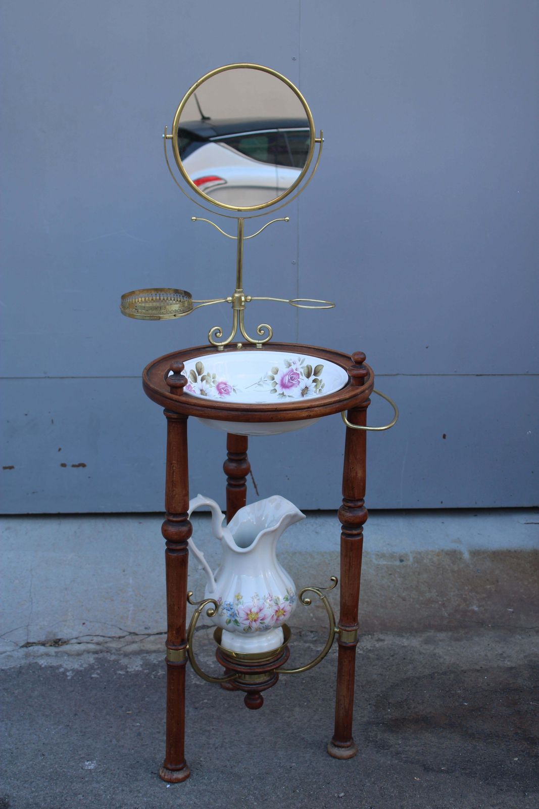 1562.0 Basin With Cabinetand Mirror For Bathroom Or Bedroom In Walnut Wood And Brass photo