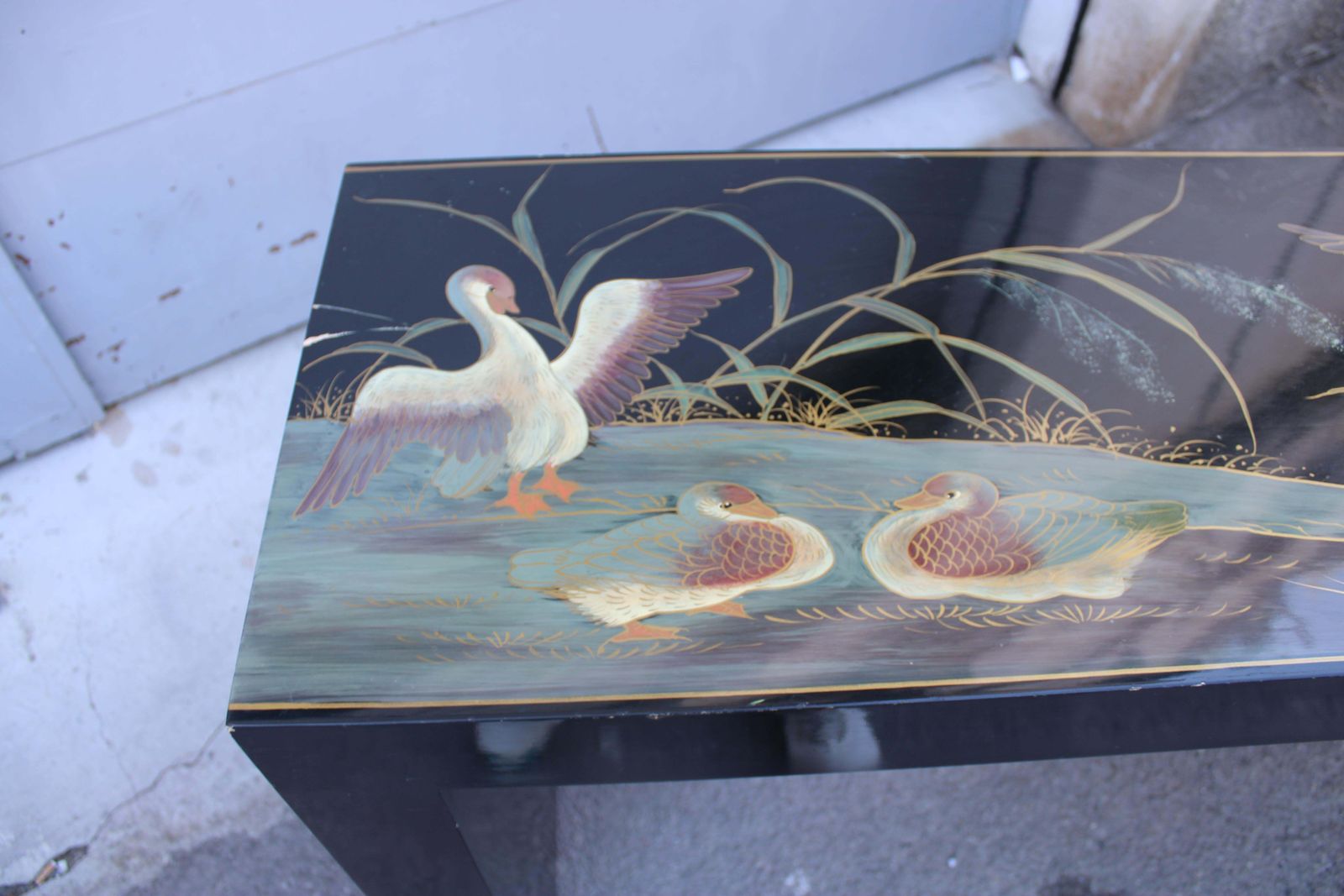 photo furniture Chinese Lacquer Decorative Console With Plants And Anare Green Color 1970s
