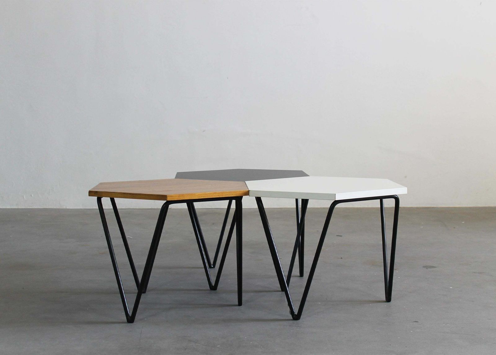 Gio Ponti Set Of Three Hexagonal Coffee Tables In Wood And Metal I.S.A. 1950s photo Furniture
