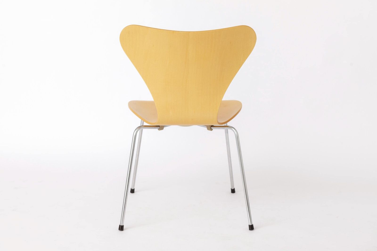 Arne Jacobsen Chair 3107 (Series 7), Beechwood Shell, Chrome Legs, Danish Design photo vinterior