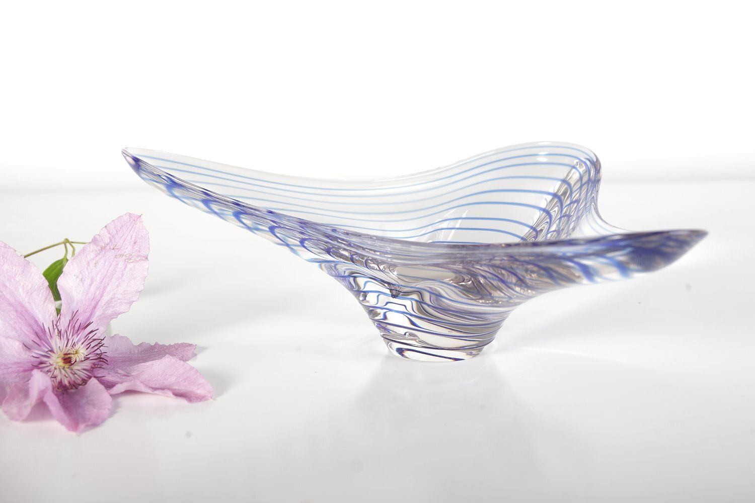 Tsjechische Boheemse Witte Glazen Schaal photo furniture