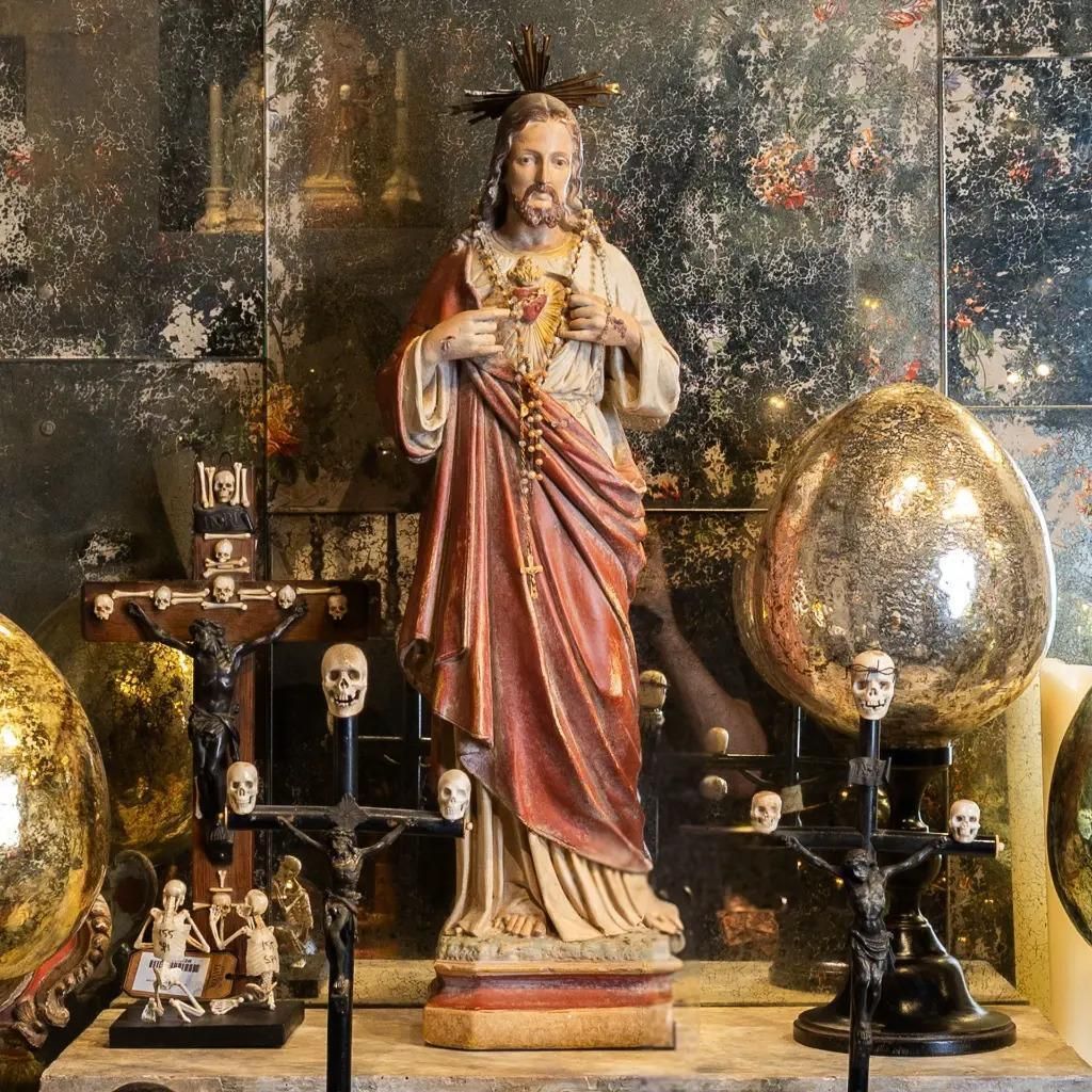 Sacred Heart With Halo, Medium Size, 19th Century Style photo buy