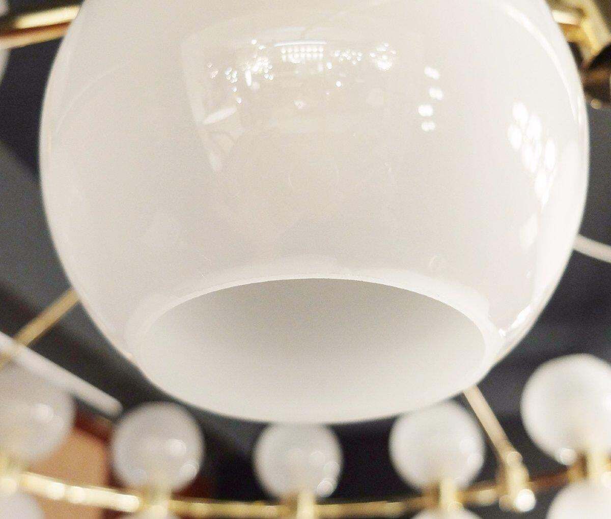 Large Italian Crown Chandelier   Brass & Opaline   Italy photo 7652.0