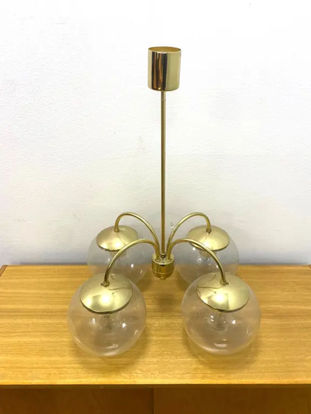 Retro Hanglamp, Kamenický šenov, Jaren 1960–1970, Tsjecho Slowakije $415,00 photo furniture