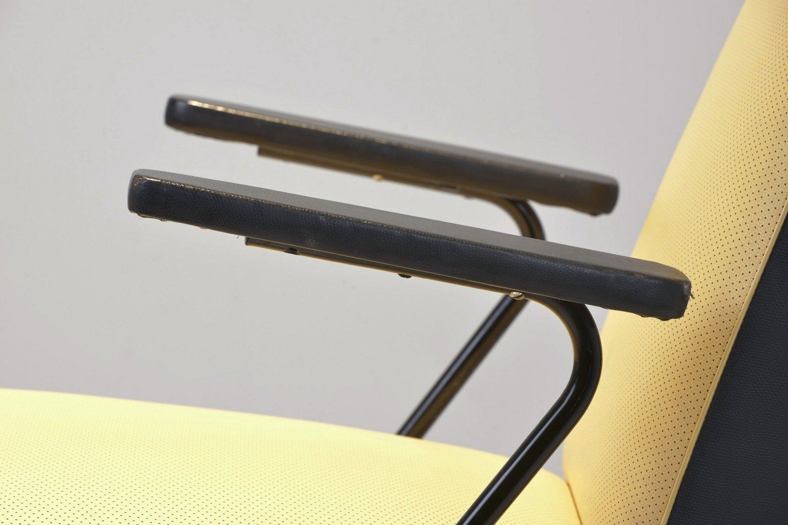 4007.0 Armchairs In Steel Tube From Drabert, Germany, 1950s, Set Of 4 photo