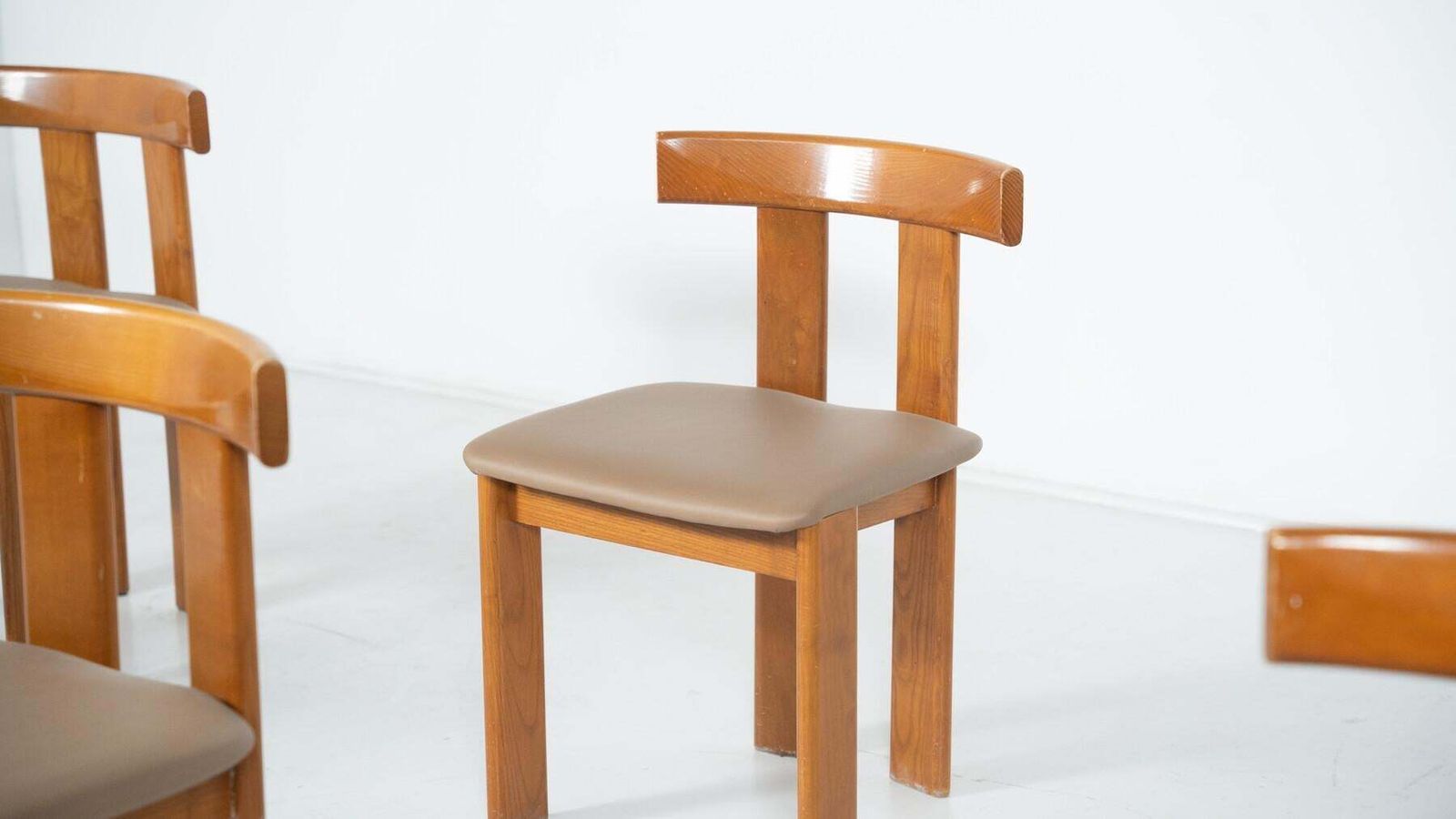 photo vinterior Mid Century Modern Set Of 6 Chairs By Luigi Vaghi, 1960s